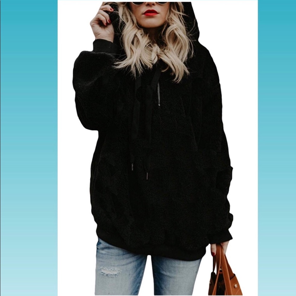 Sherpa fuzzy fleece🖤